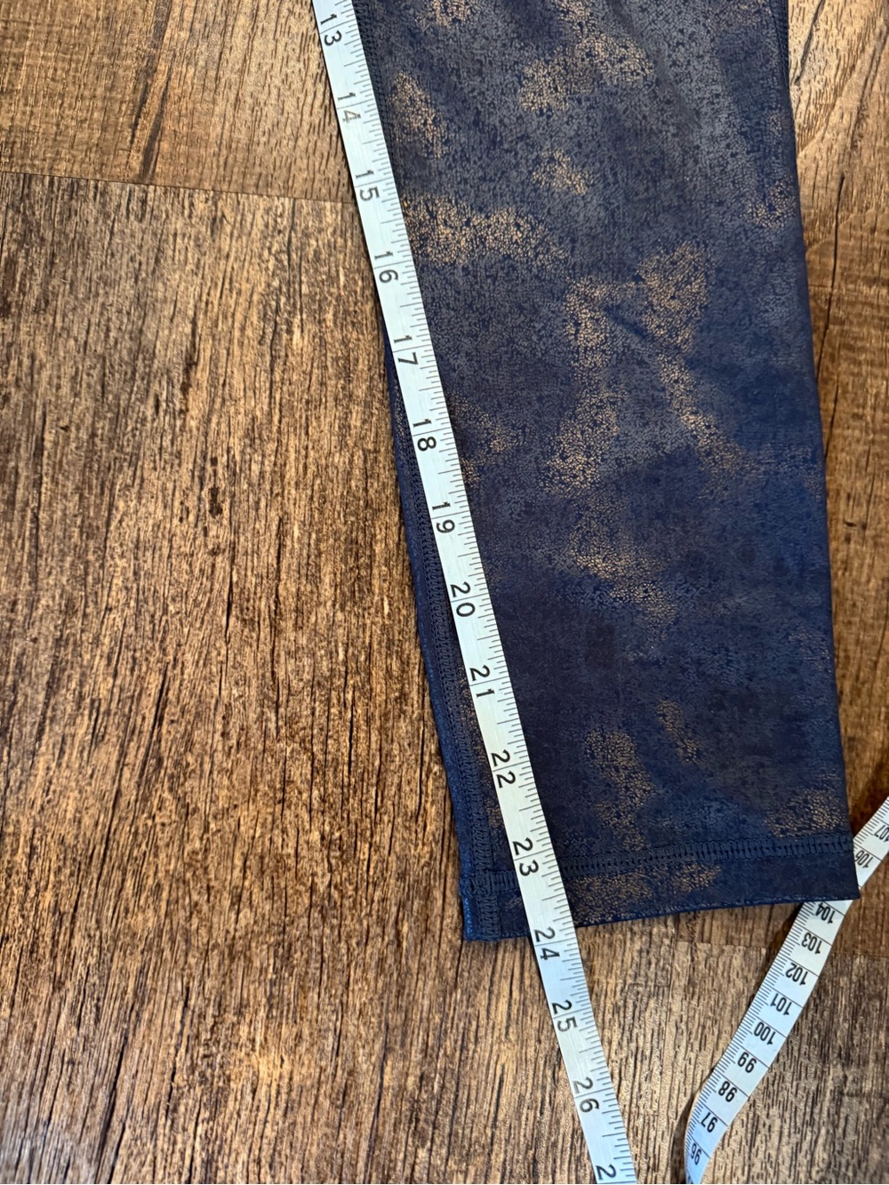 ZYIA Burnished Copper Pocket light and tight Leggings - Picture 6 of 6